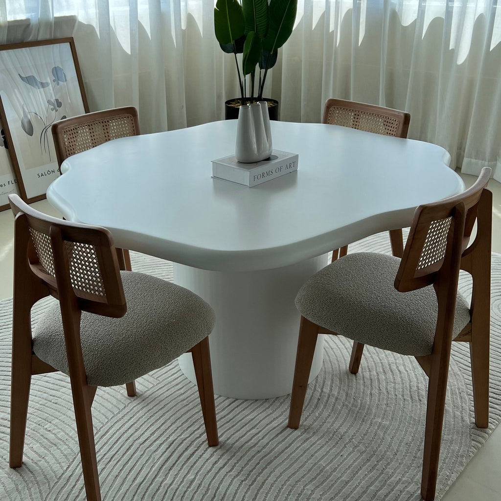 Ventana Yemek Masası – Beyaz MDF